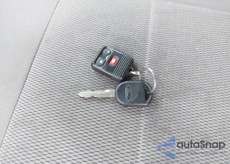 2006 Ford F-150 Stx/Xl/Xlt из США, поврежденный, VIN 1FTRX12W06NA67784